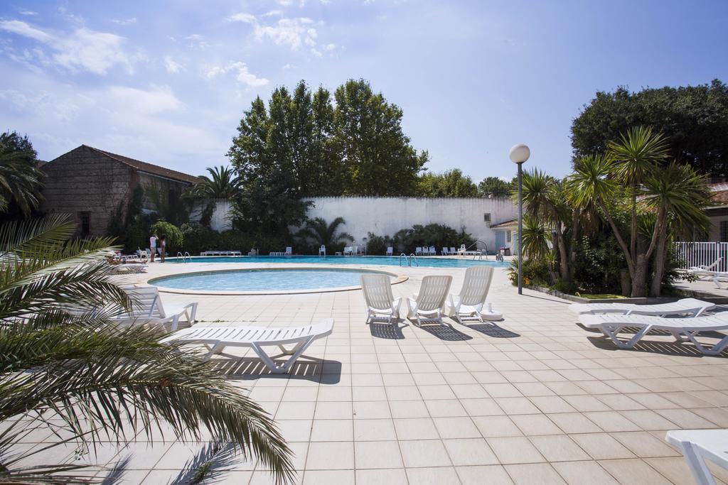 Hotel Le Domaine Du Mas Blanc By Popinns アレニャ エクステリア 写真
